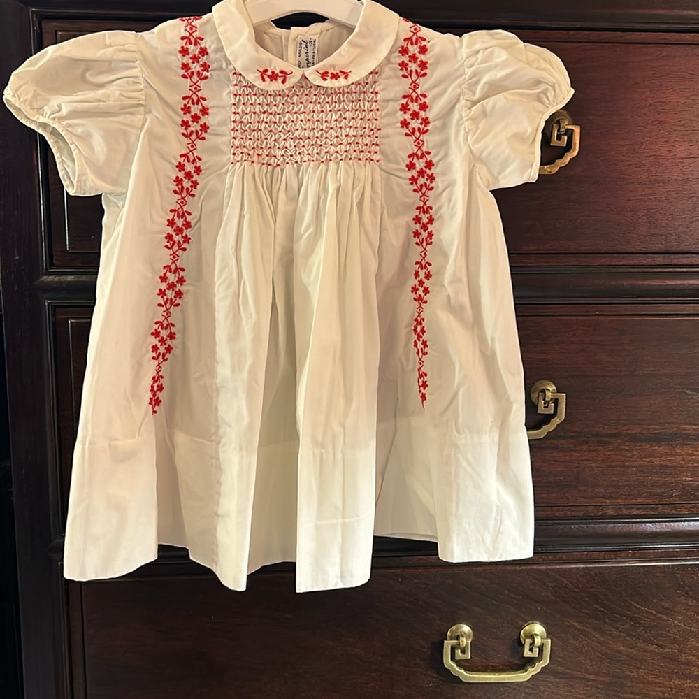 Girls dress